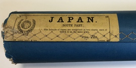 「日本　南部（沿海図）： 同縮尺にて二枚の海図に編纂された日本列島」